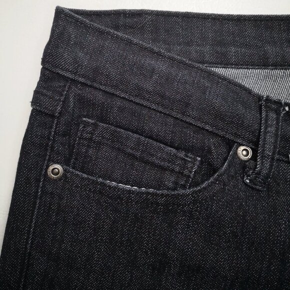 Request Ladies Size 10 Dark Wash Straight Narrower at Bottom Blue Jeans - Picture 5 of 11